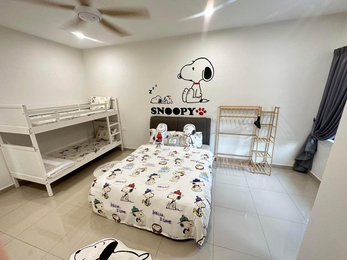 《Untitled Homestay》Sitiawan Εξωτερικό φωτογραφία