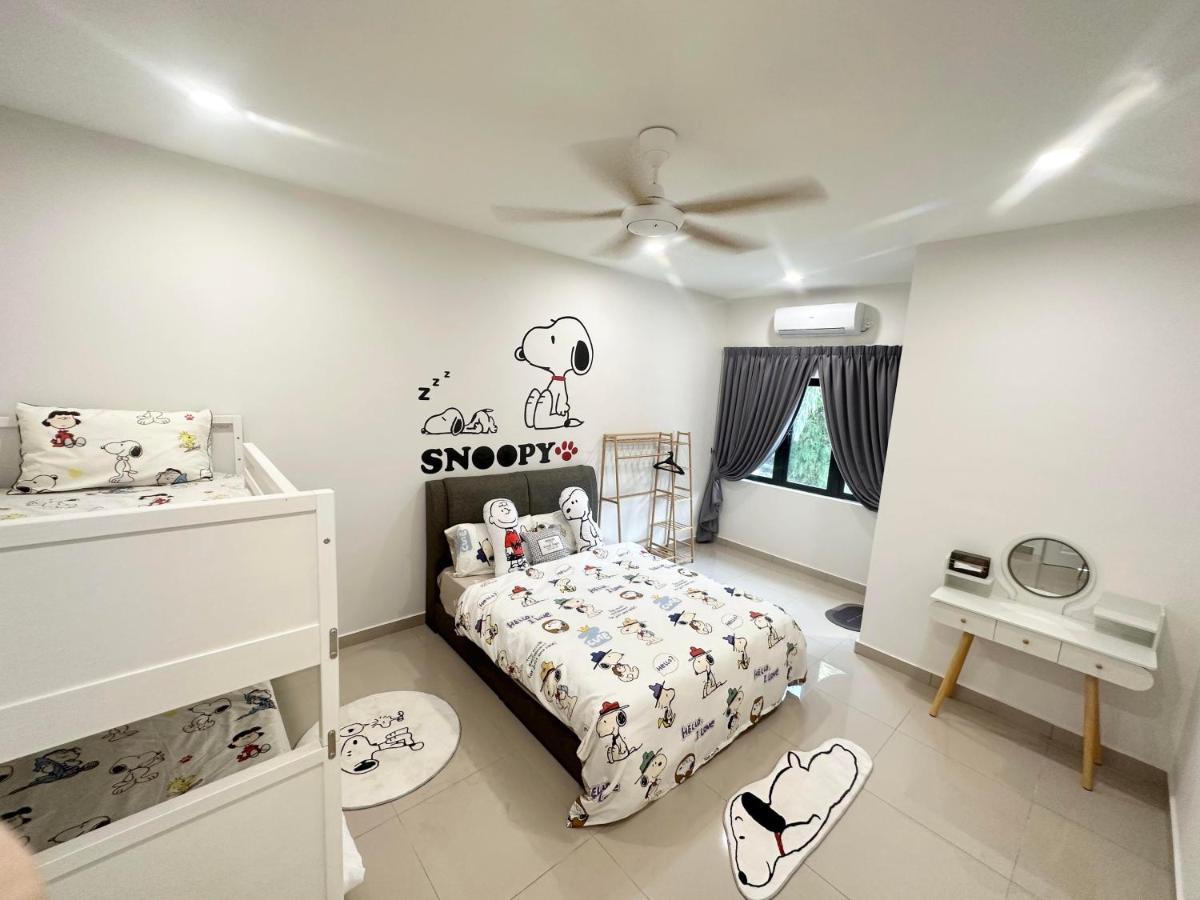 《Untitled Homestay》Sitiawan Εξωτερικό φωτογραφία